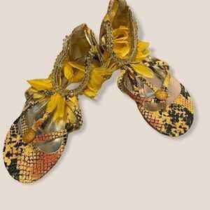 Size 7 Tika Privileged Festival Yellow Sandals